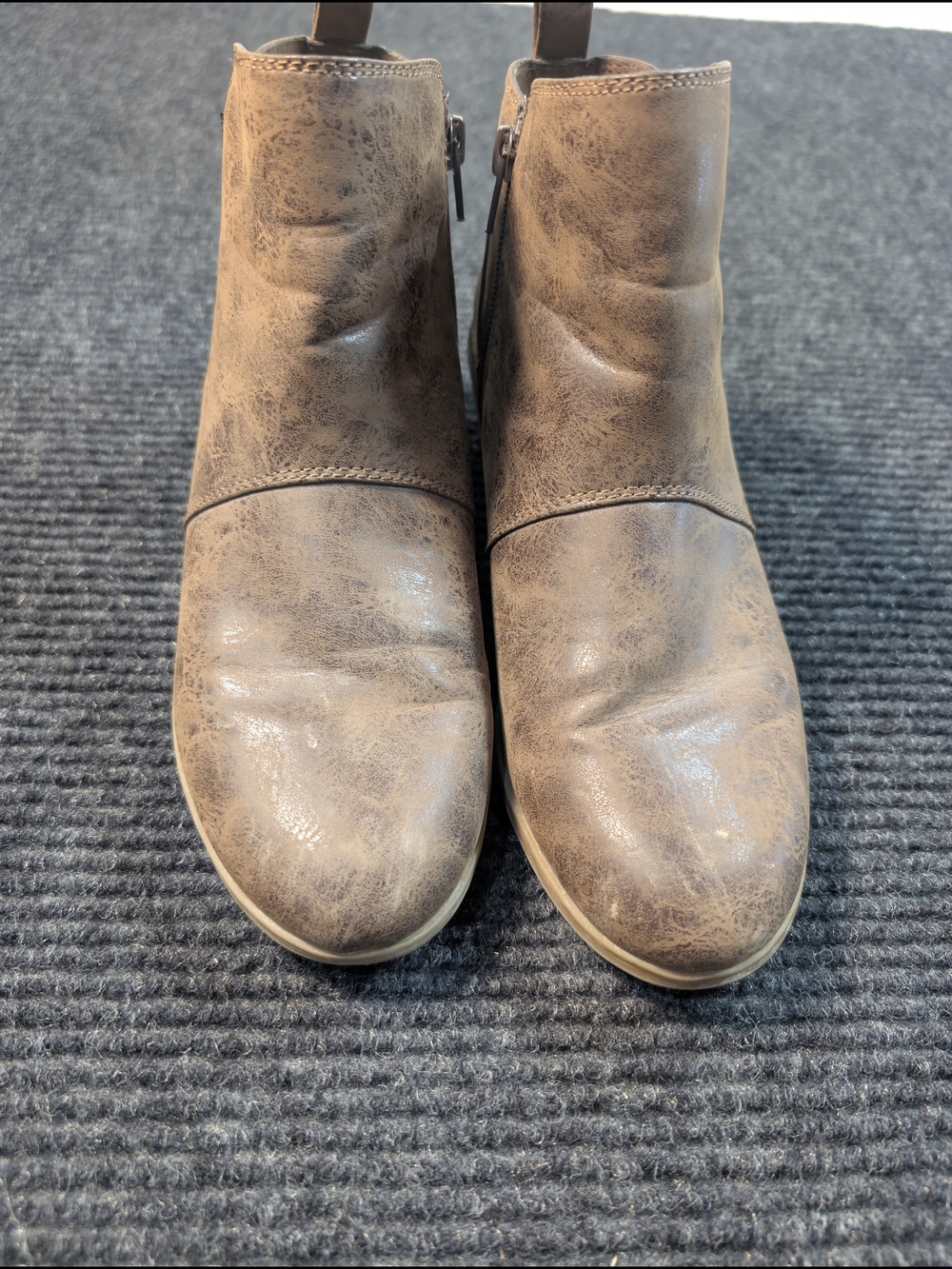 SOUL Naturalizer Distressed Taupe Ankle Booties